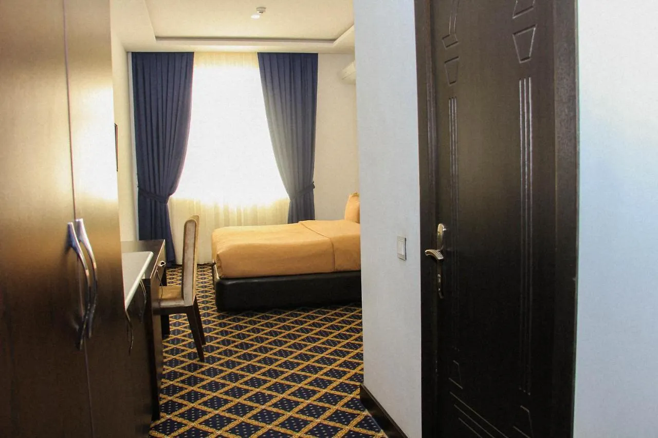 Kristal Hotel Baku